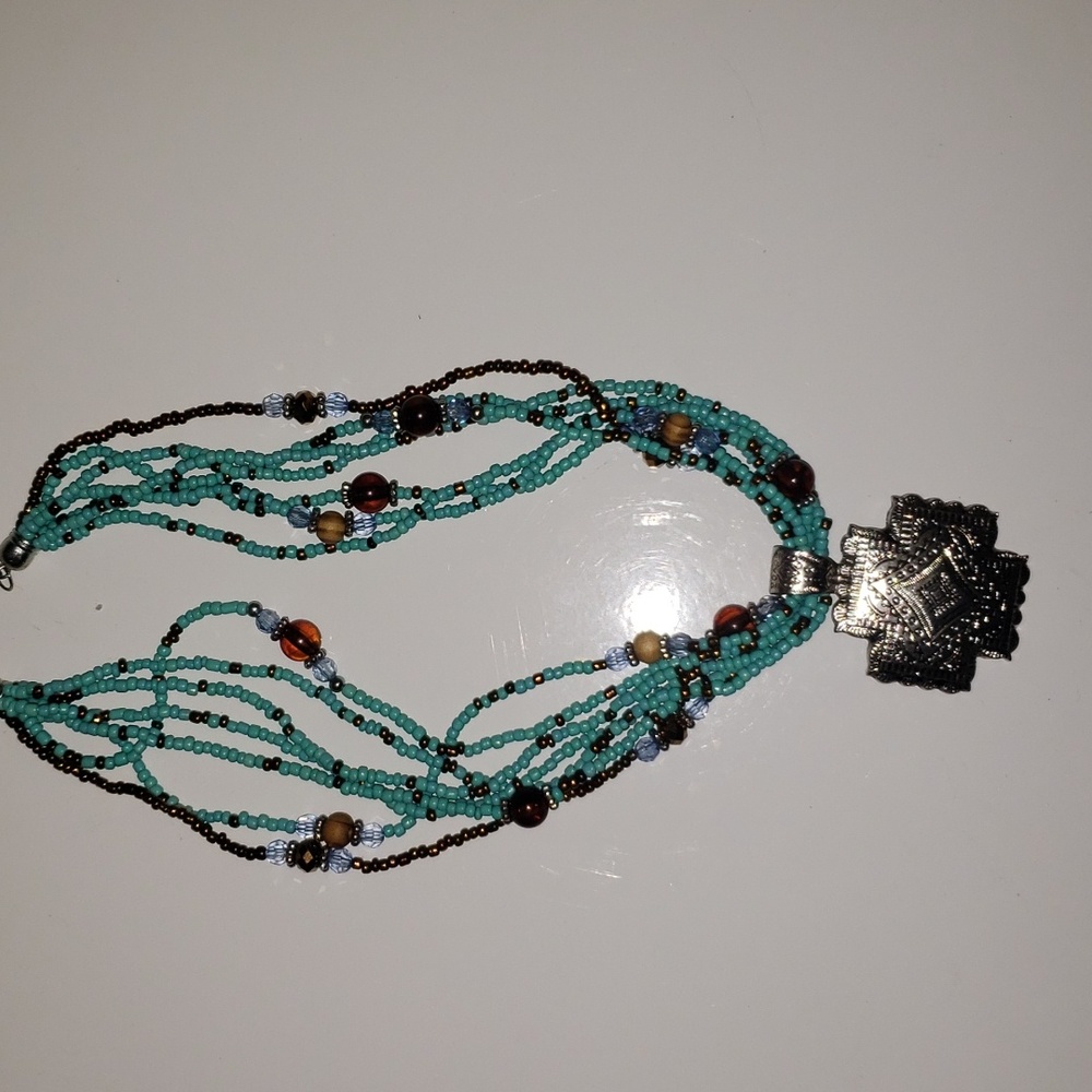 Turquoise beaded necklace